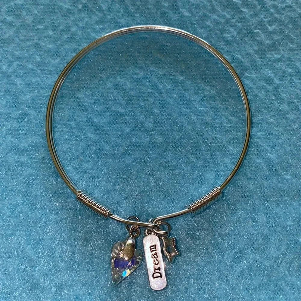 Charm bracelet Silver tone Dream charm Star charm and Crystal Heart charm NEW